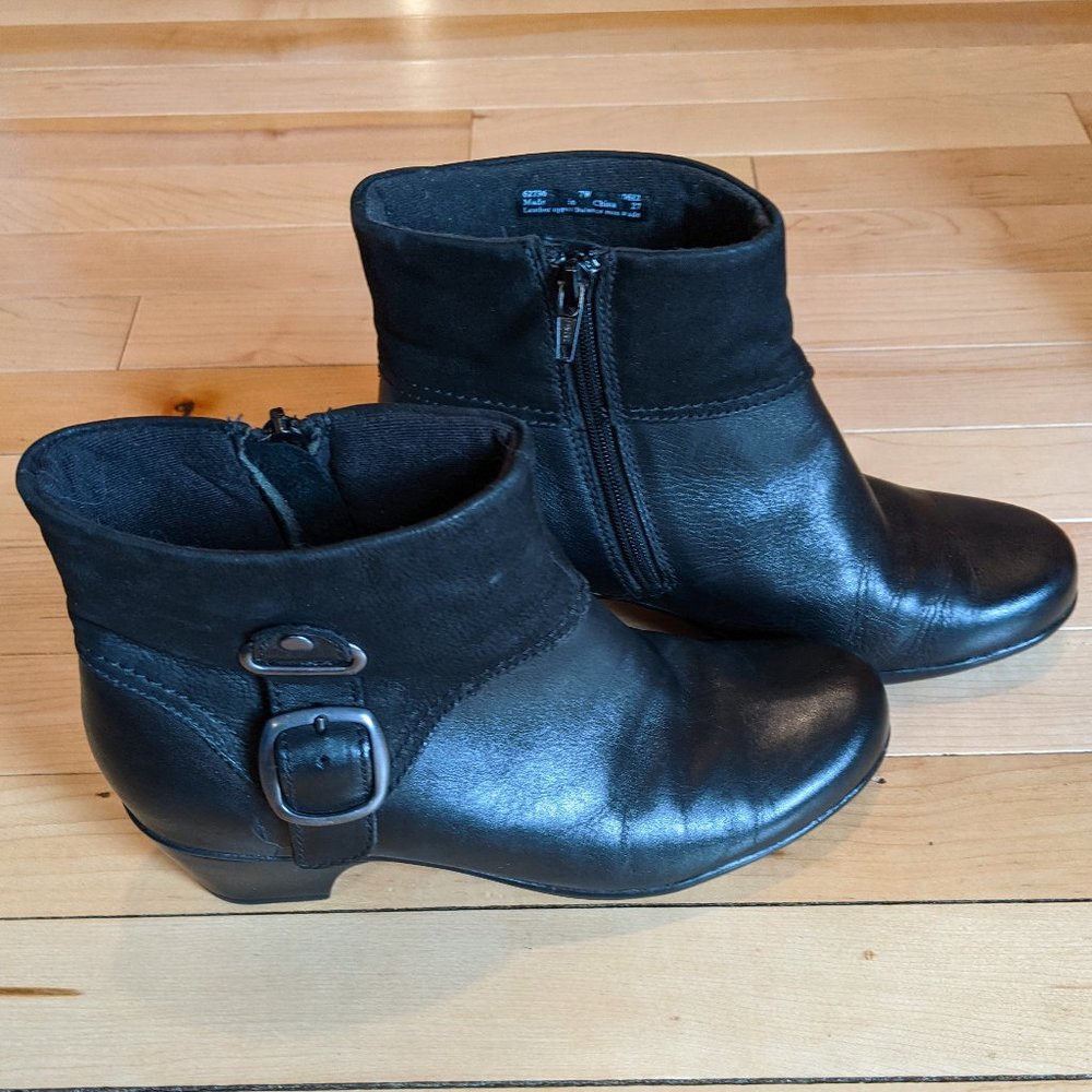 Clarks Ingalls Nile Casual Ankle Booties Sz 7W